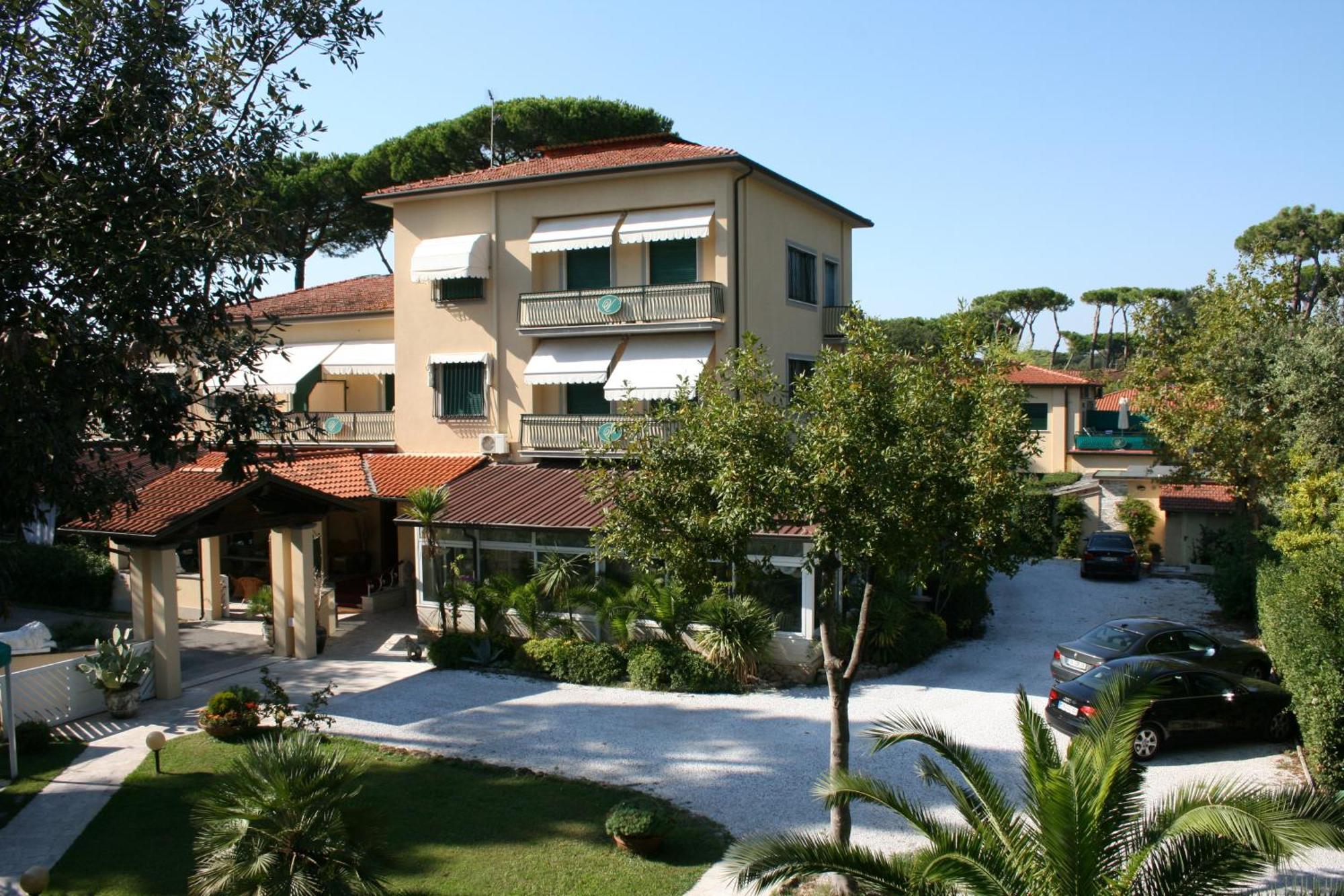 Hotel Verdemare Marina di Pietrasanta Eksteriør billede