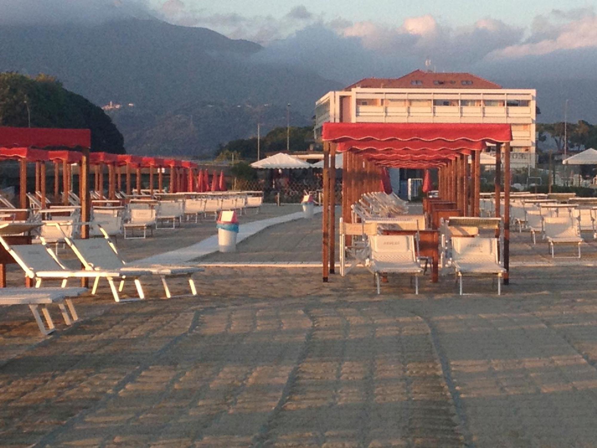 Hotel Verdemare Marina di Pietrasanta Værelse billede