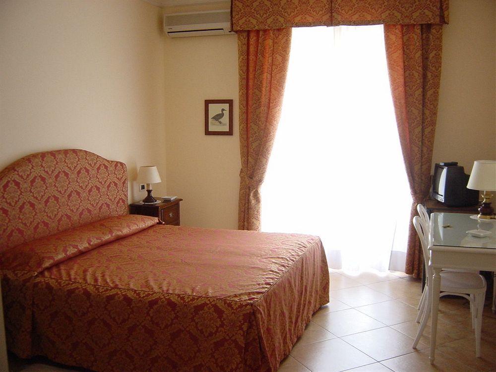Hotel Verdemare Marina di Pietrasanta Eksteriør billede