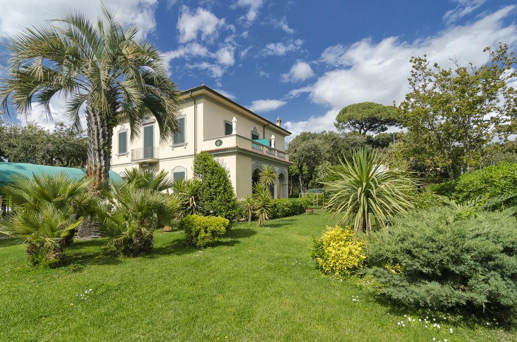 Hotel Verdemare Marina di Pietrasanta Eksteriør billede