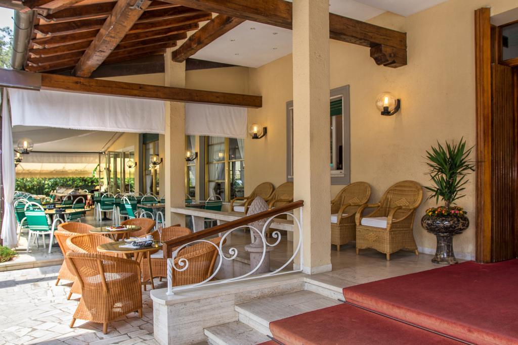 Hotel Verdemare Marina di Pietrasanta Eksteriør billede